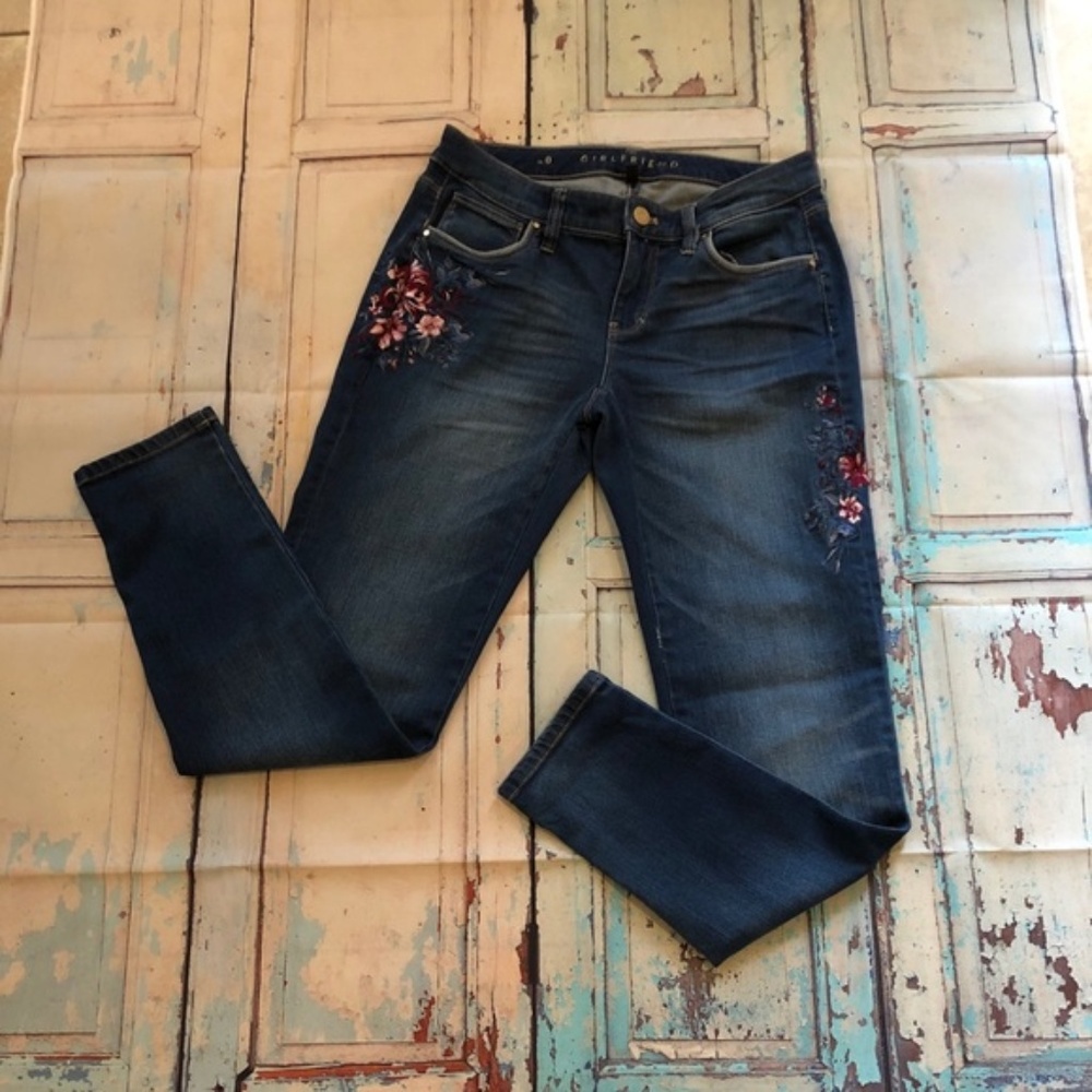 White House Black Market Floral Embroidered Jeans